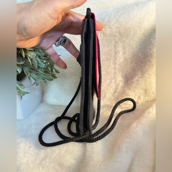 Hmong Elephant” Foot Pattern Crossbody Bag - Picture 5 of 13